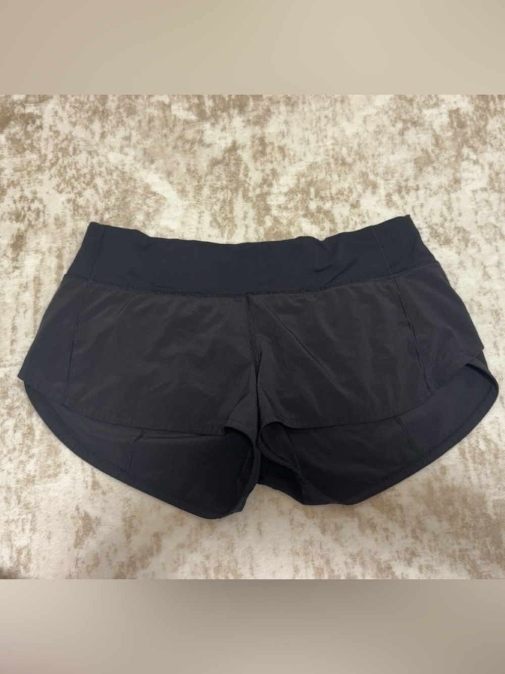 Lululemon Speed Up Shorts Low Rise 2.5” Black Size 6